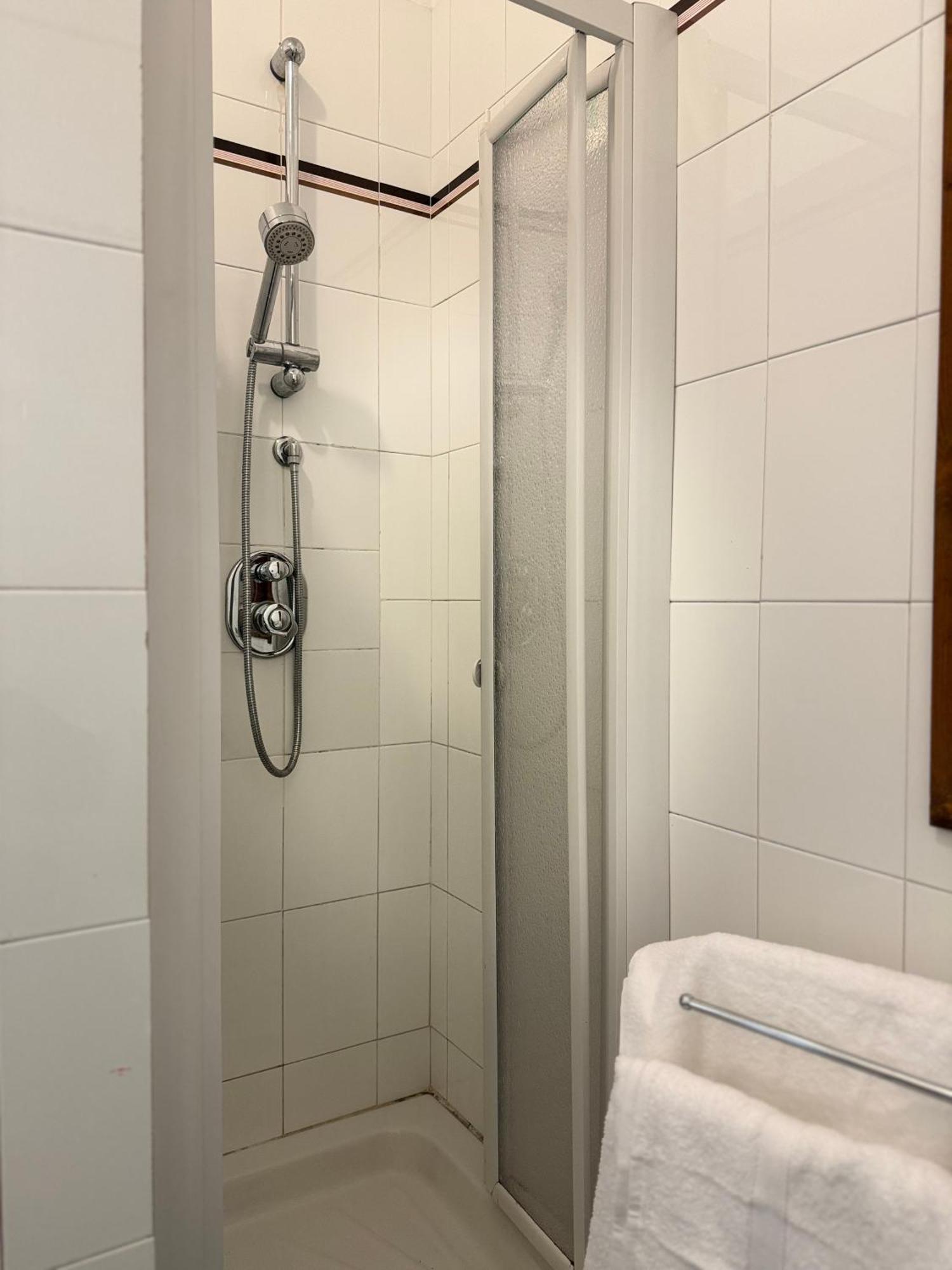 Fl Apartments Nel Corso Cagliari Kültér fotó